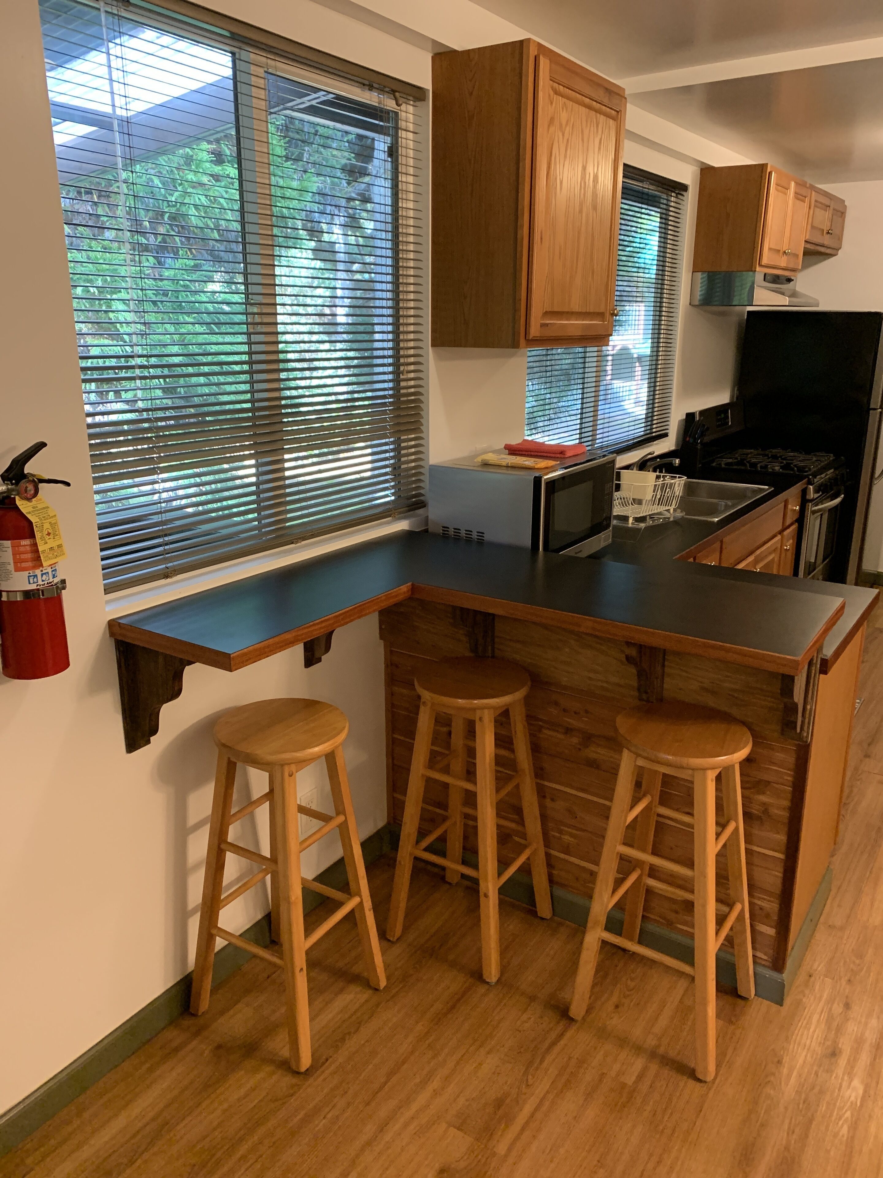 deluxe suite | private kitchen | coffee/tea maker