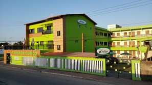 Fachada del alojamiento