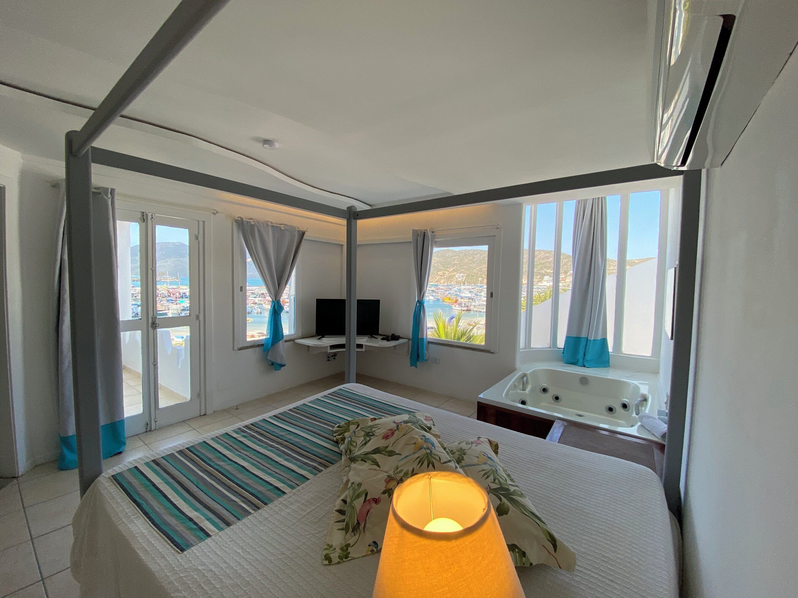 Camarote Grand Master (duplo) | Blendingsgardiner, wi-fi (inkludert) og sengetøy