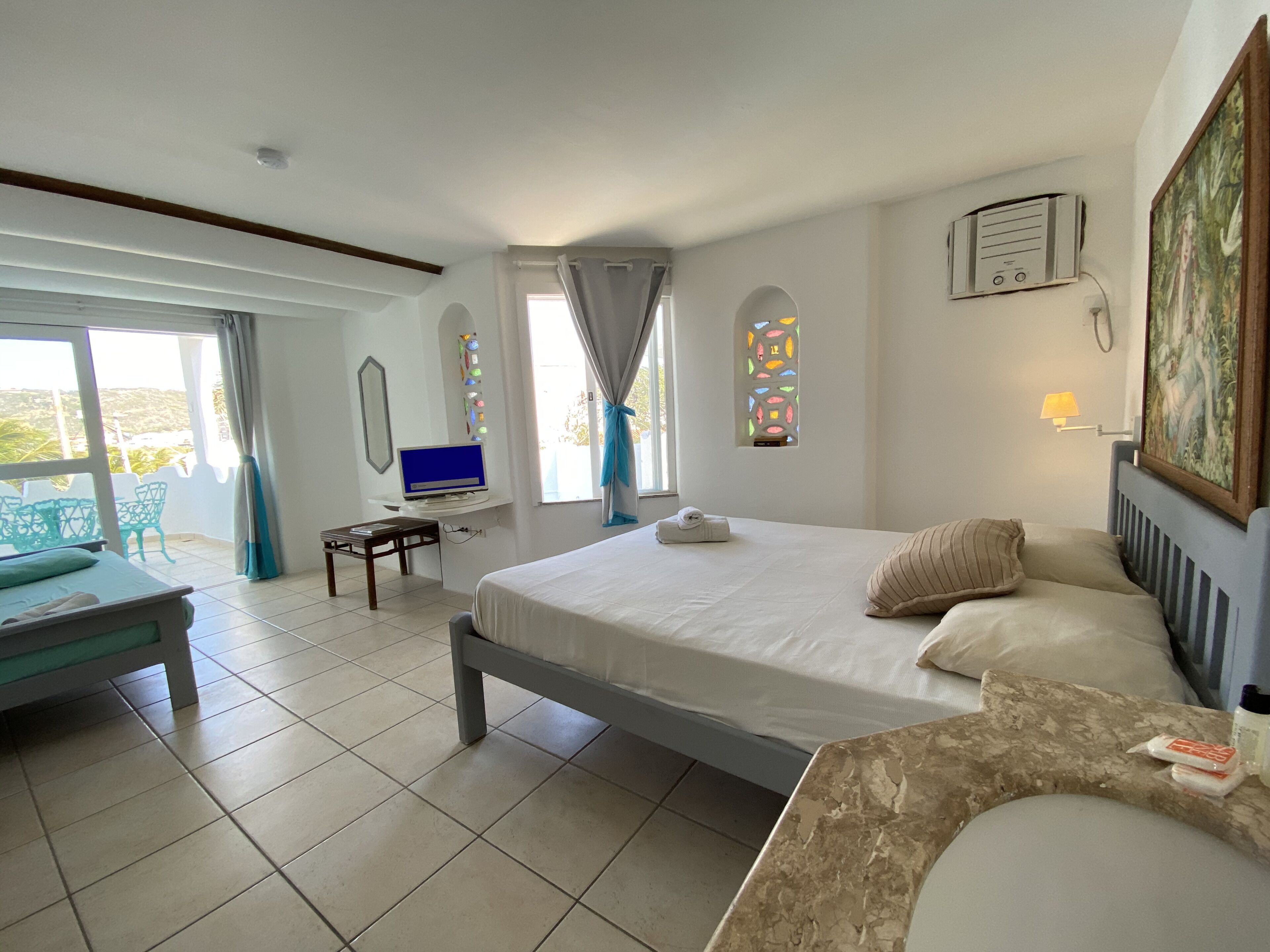 Camarote Luxo Familiar (quadruplo) | Blendingsgardiner, wi-fi (inkludert) og sengetøy