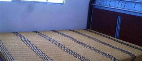 In-room safe, iron/ironing board, free WiFi