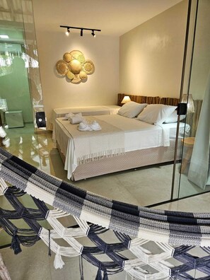 Room | 1 bedroom, premium bedding, minibar, in-room safe