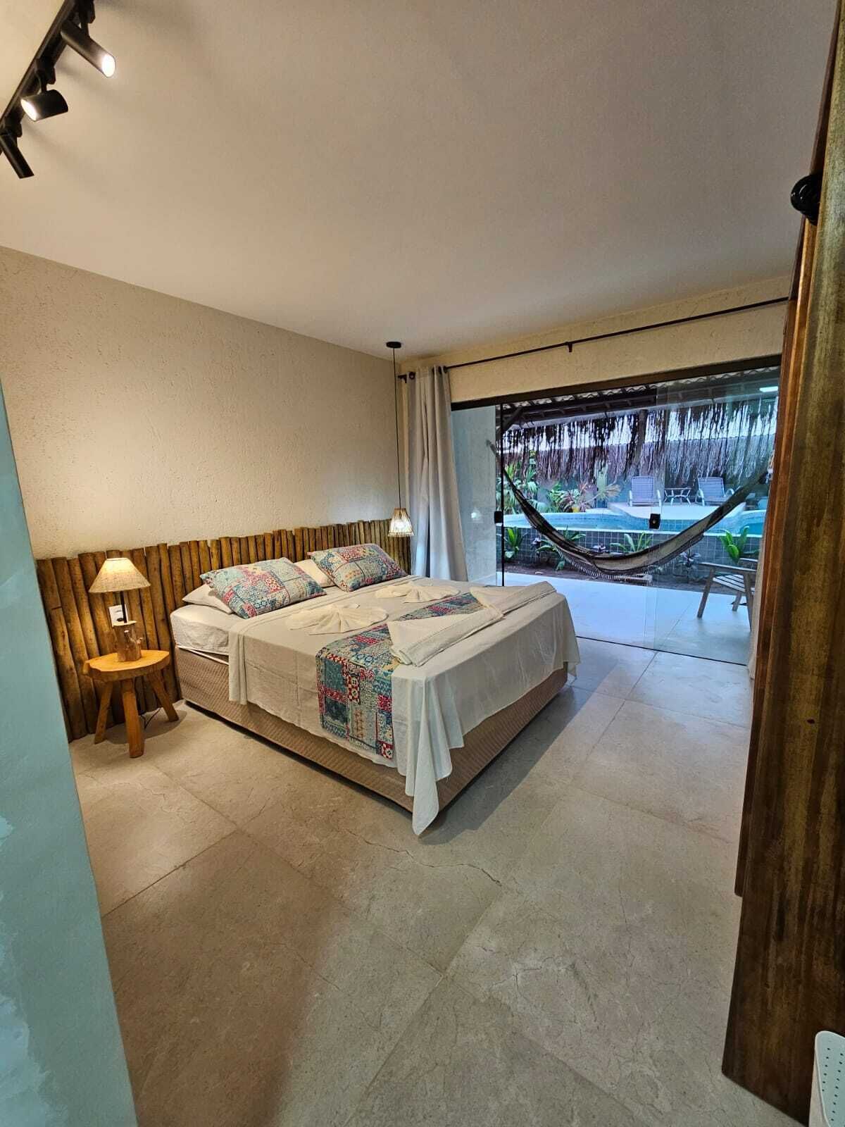 1 bedroom, premium bedding, minibar, in-room safe