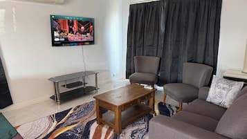 Desk, free WiFi, bed sheets