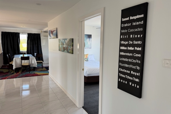 Desk, free WiFi, bed sheets