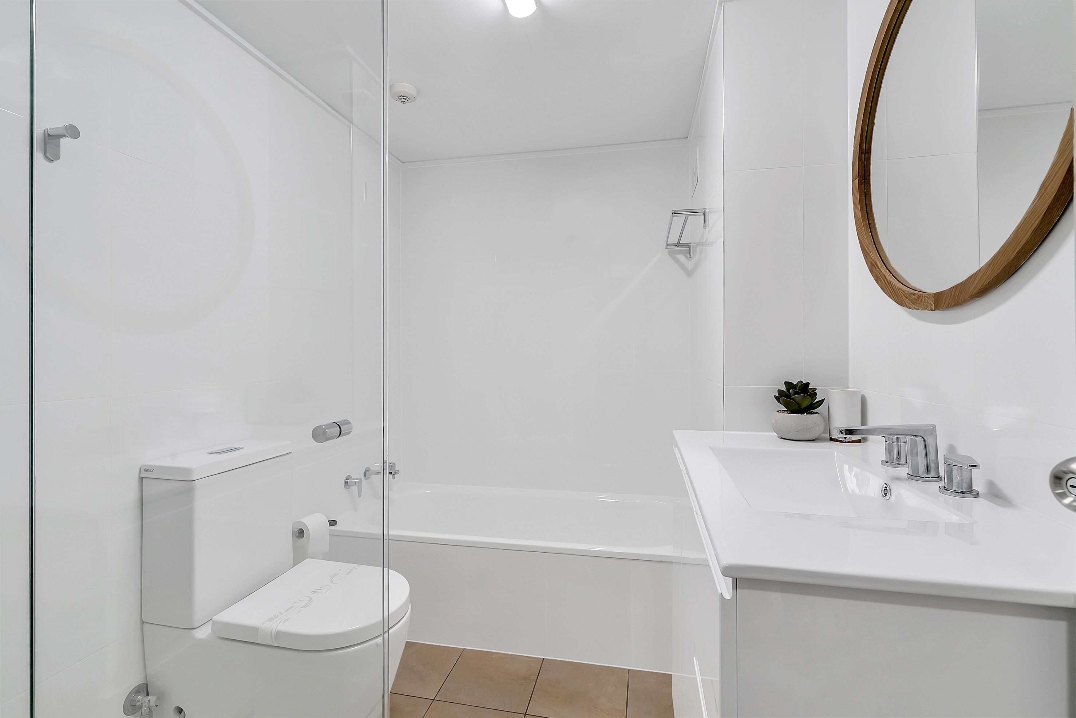 Apartamento, 3 habitaciones | Baño | Secador de pelo y toallas