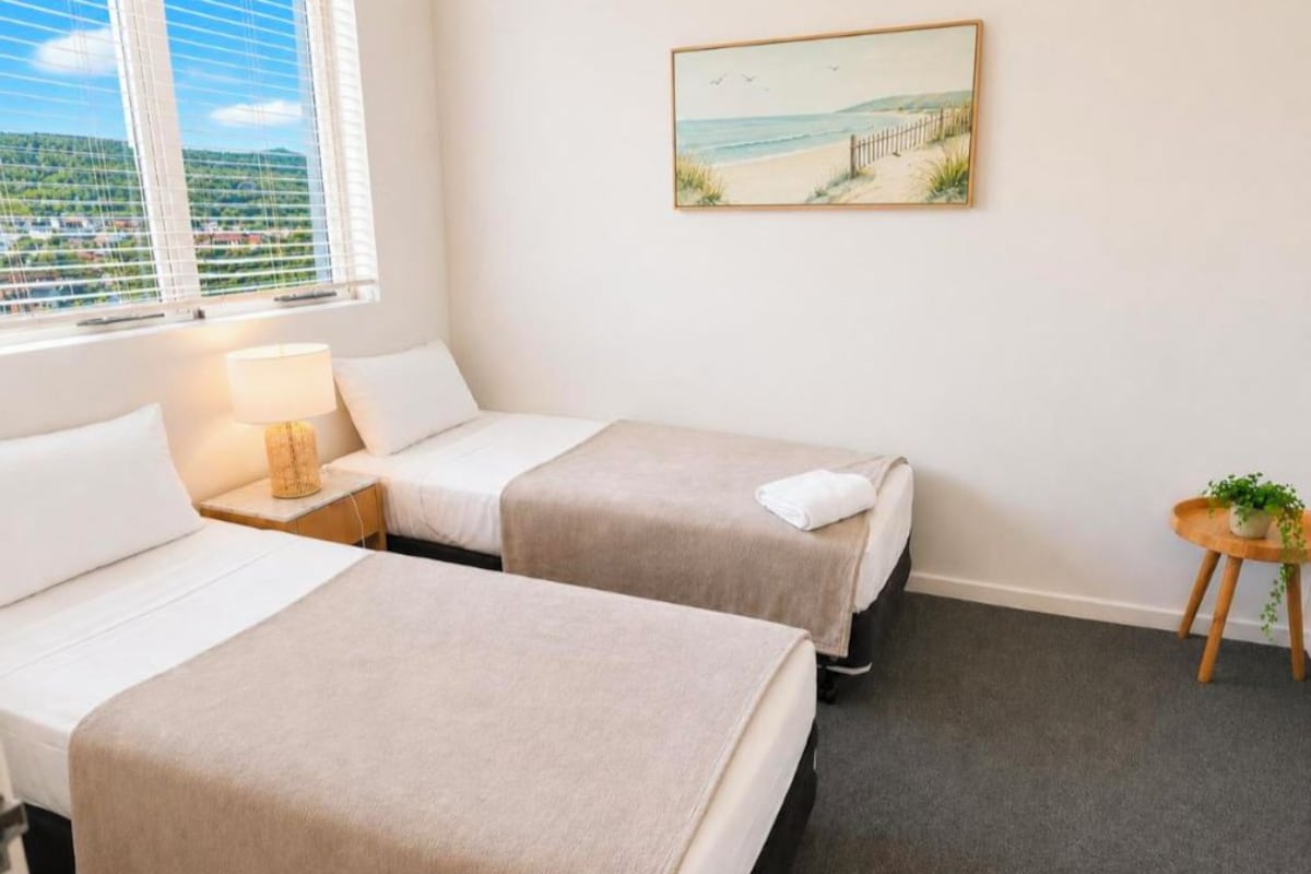 2 Bedroom Apartment 25 | 1 bedroom, iron/ironing board, individually decorated