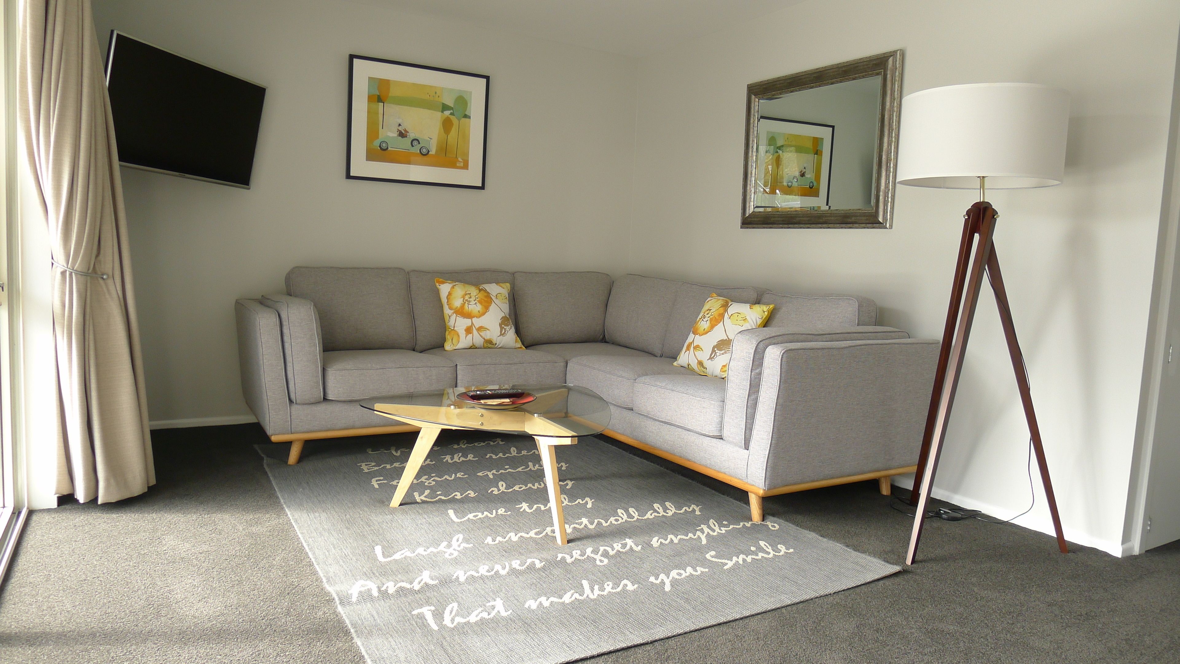 43-inch LCD TV with digital channels, Netflix, streaming services