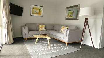 43-inch LCD TV with digital channels, Netflix, streaming services