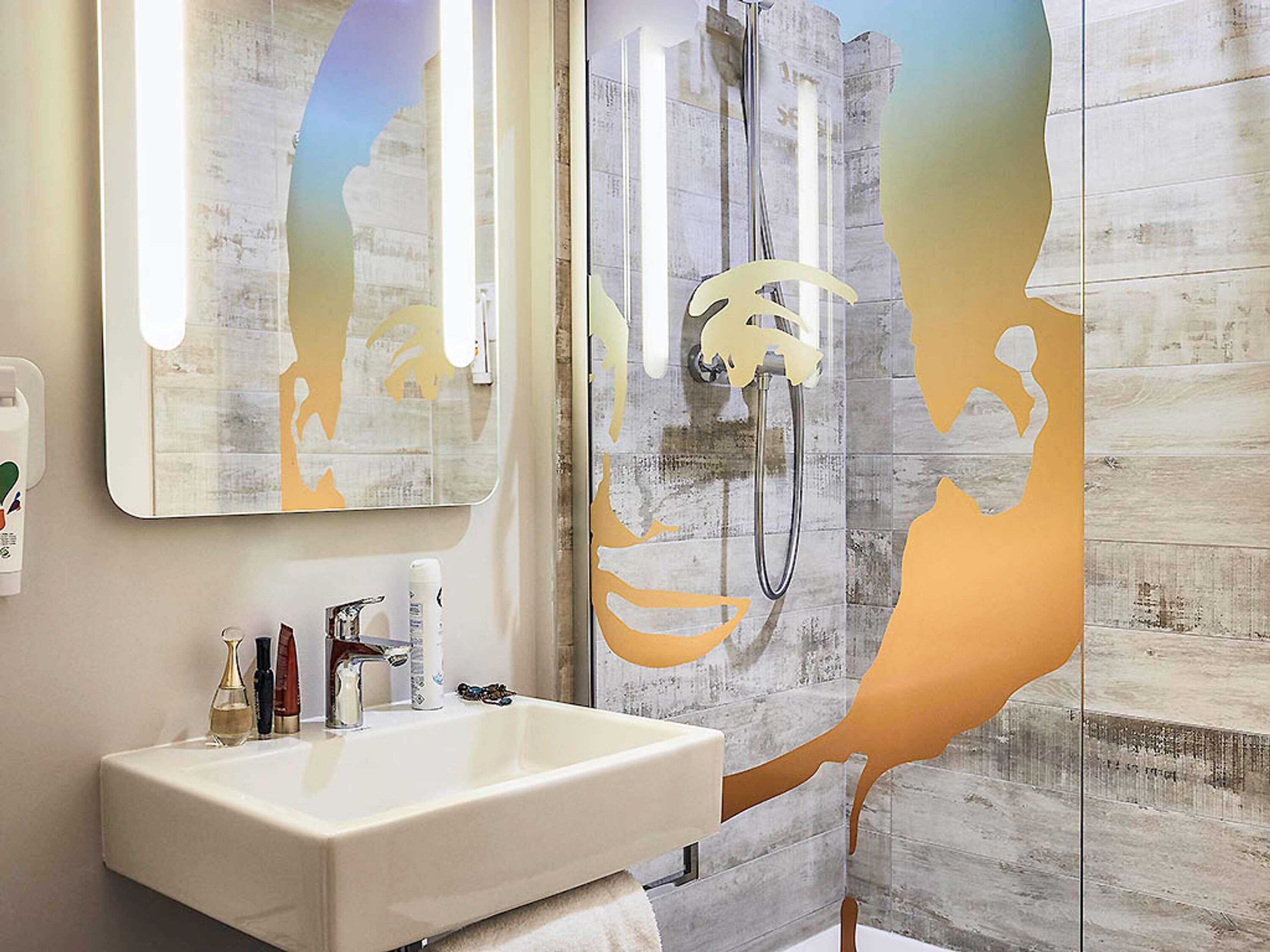 Foto - Ibis Styles Hyères Rooftop & Spa