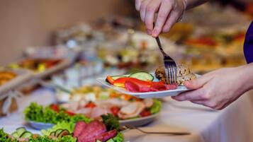 Frokostbuffé hver dag (PLN 49 per person)