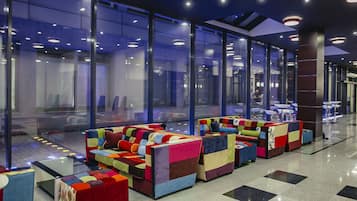 Lounge i lobbyen