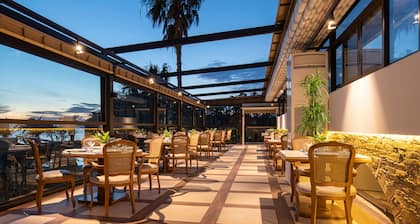 Anthemus Sea Beach Hotel & Spa