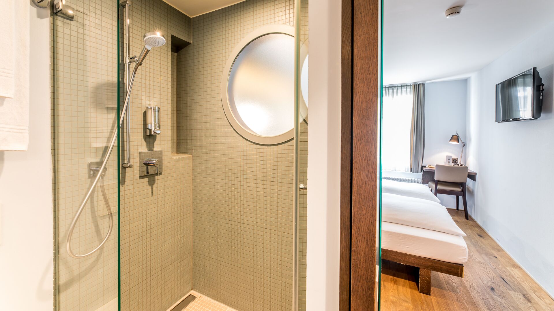 standard double room | bathroom | hair dryer, towels