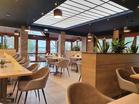 Restaurante. Hotel le Caballin