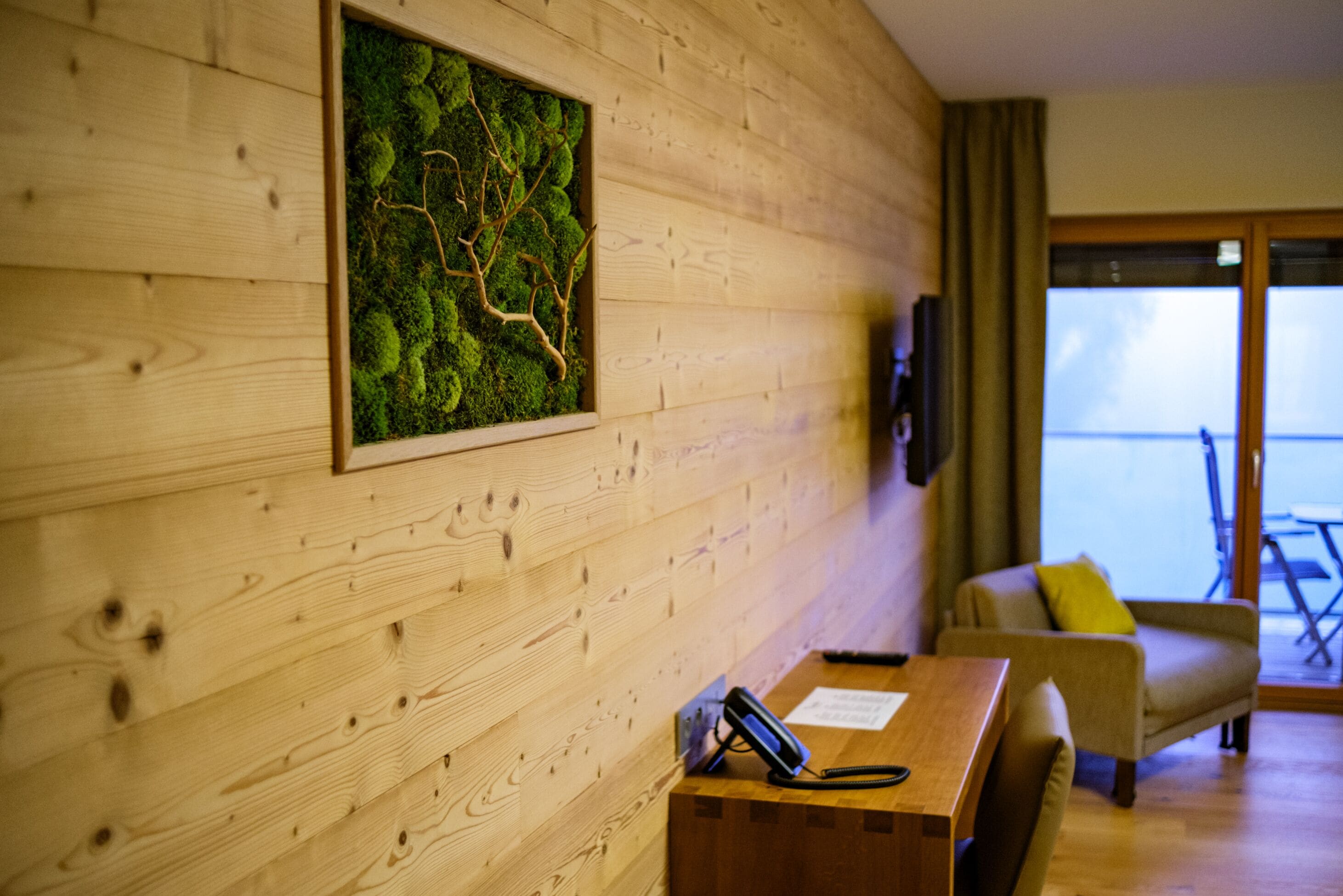 1 bedroom, premium bedding, memory-foam beds, minibar