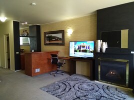 In-room safe, desk, soundproofing, iron/ironing board