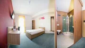 Desk, laptop workspace, blackout drapes, free WiFi