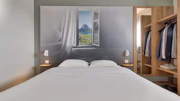 Double Room, Non Smoking | Desk, soundproofing, free WiFi, bed sheets