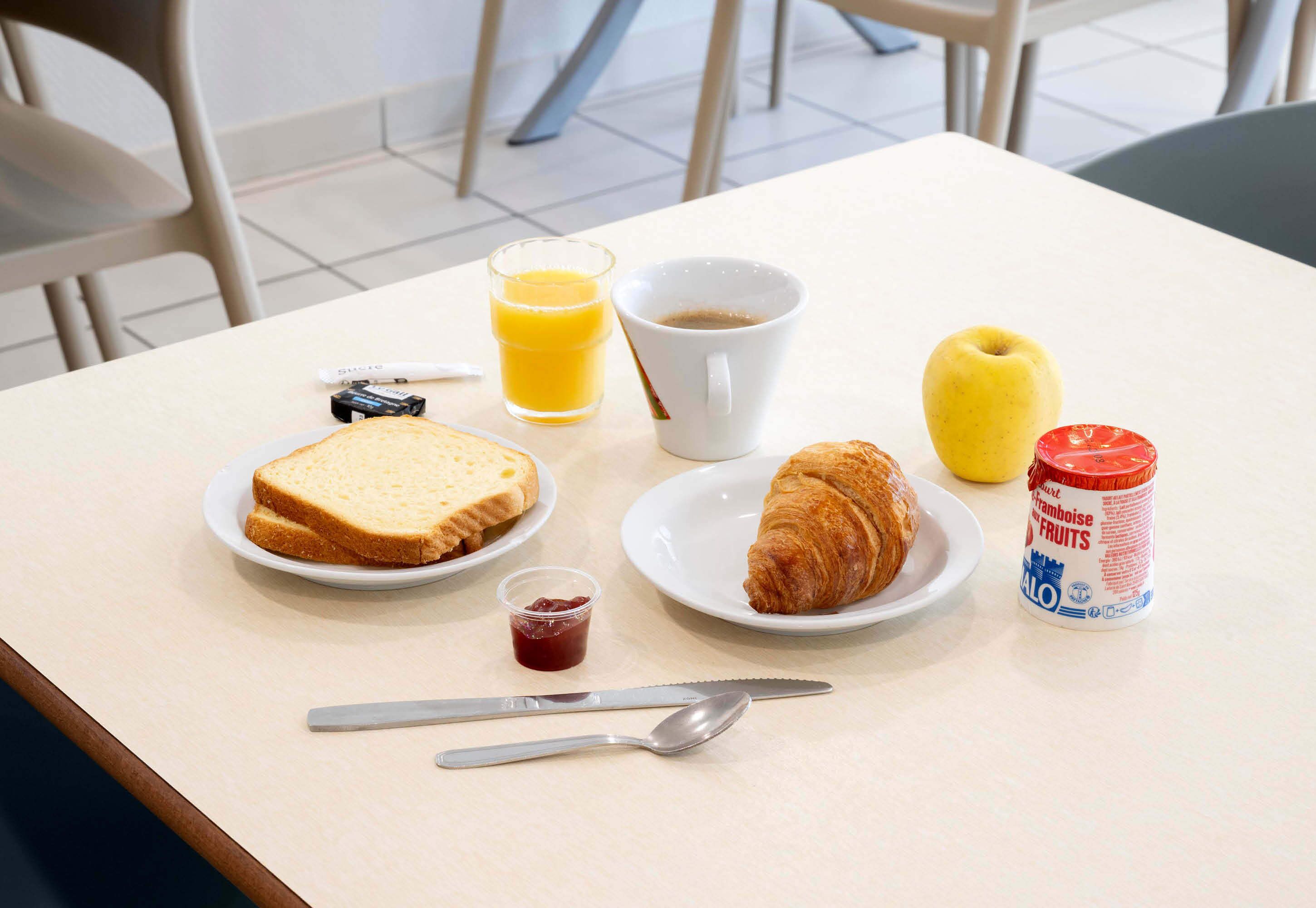 Photo - B&B HOTEL Pau Lescar