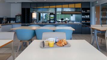 Area sarapan