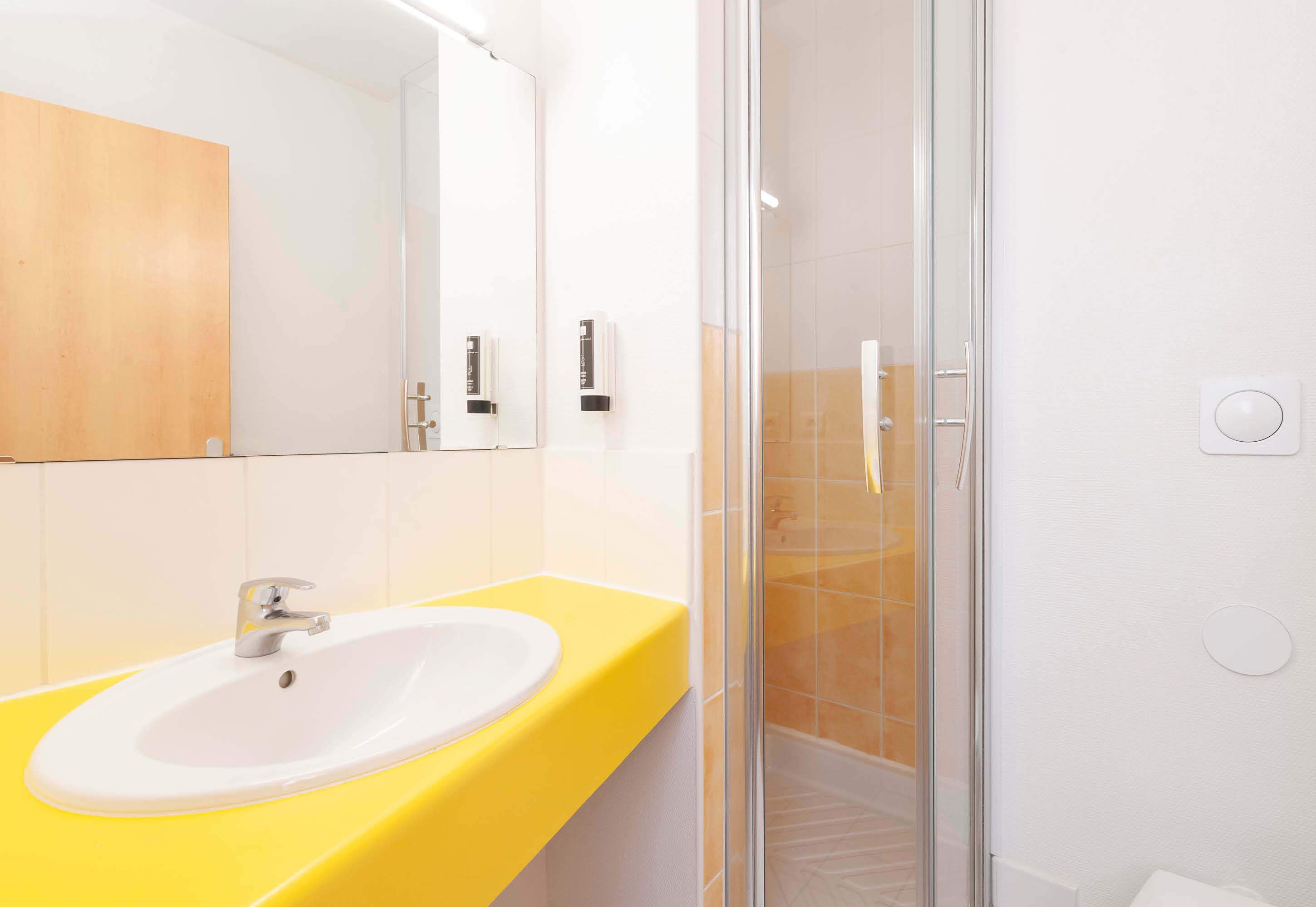 Photo - B&B HOTEL Pau Lescar