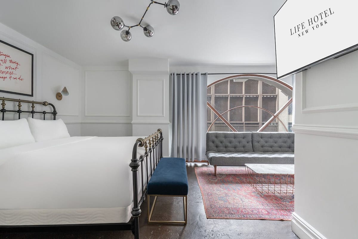 Deluxe Room, Sofa Bed | Premium bedding, pillow-top beds, in-room safe, individually decorated