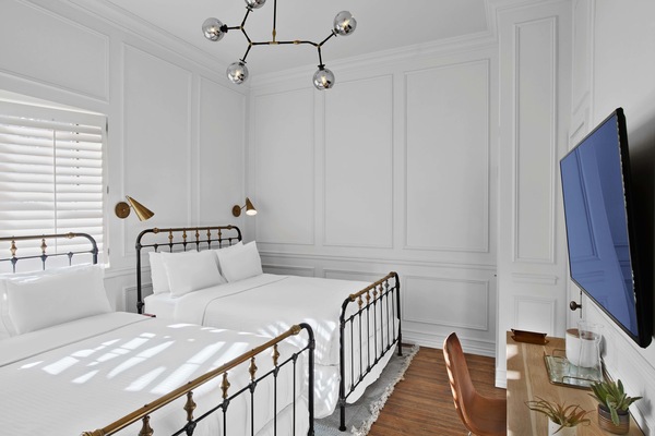 Premium bedding, pillowtop beds, in-room safe, individually decorated