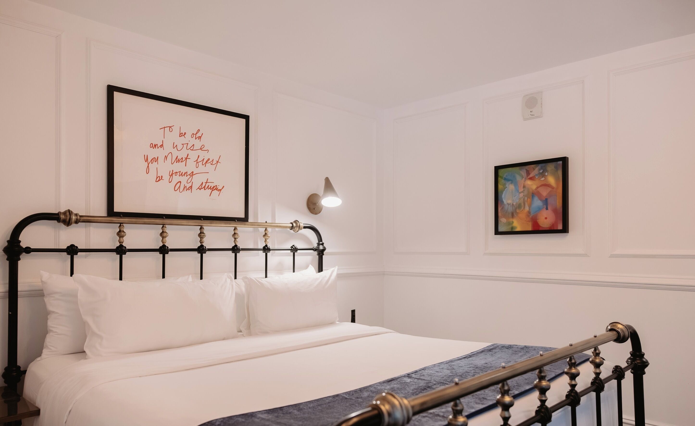 Klassieke kamer, 1 kingsize bed | Luxe beddengoed, pillowtop-bedden, een kluis op de kamer