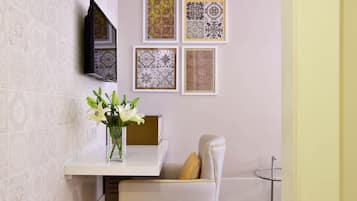 Minibar, in-room safe, desk, soundproofing