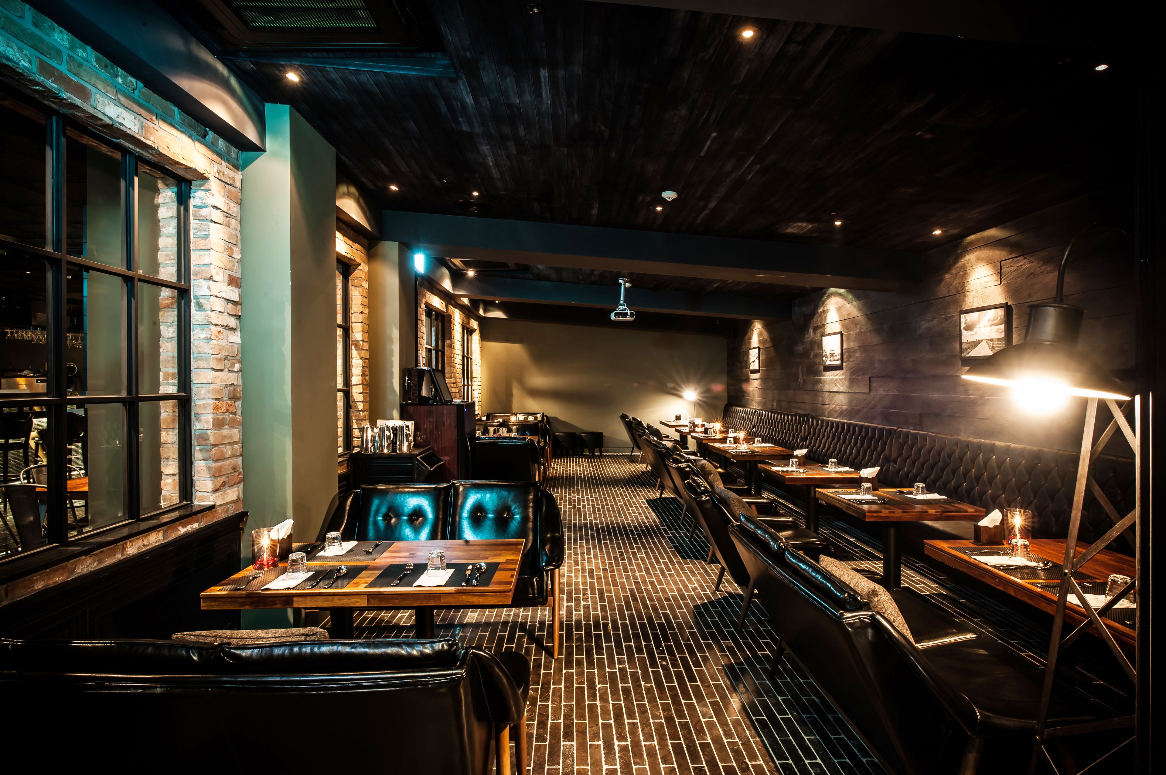 breakfast and lunch served