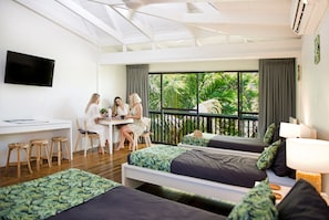 Driepersoonskamer | Woonruimte