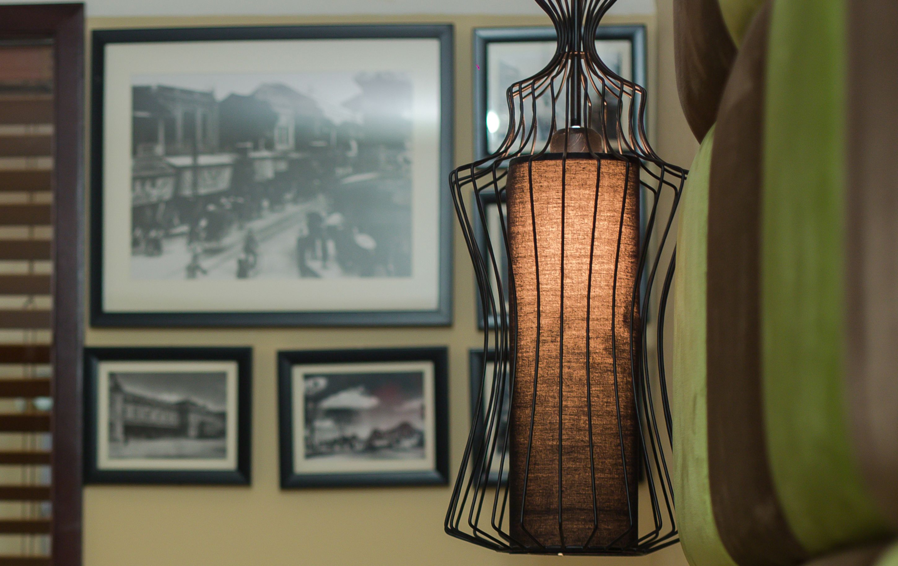 deluxe room, city view | minibar, in-room safe, desk, iron/ironing board