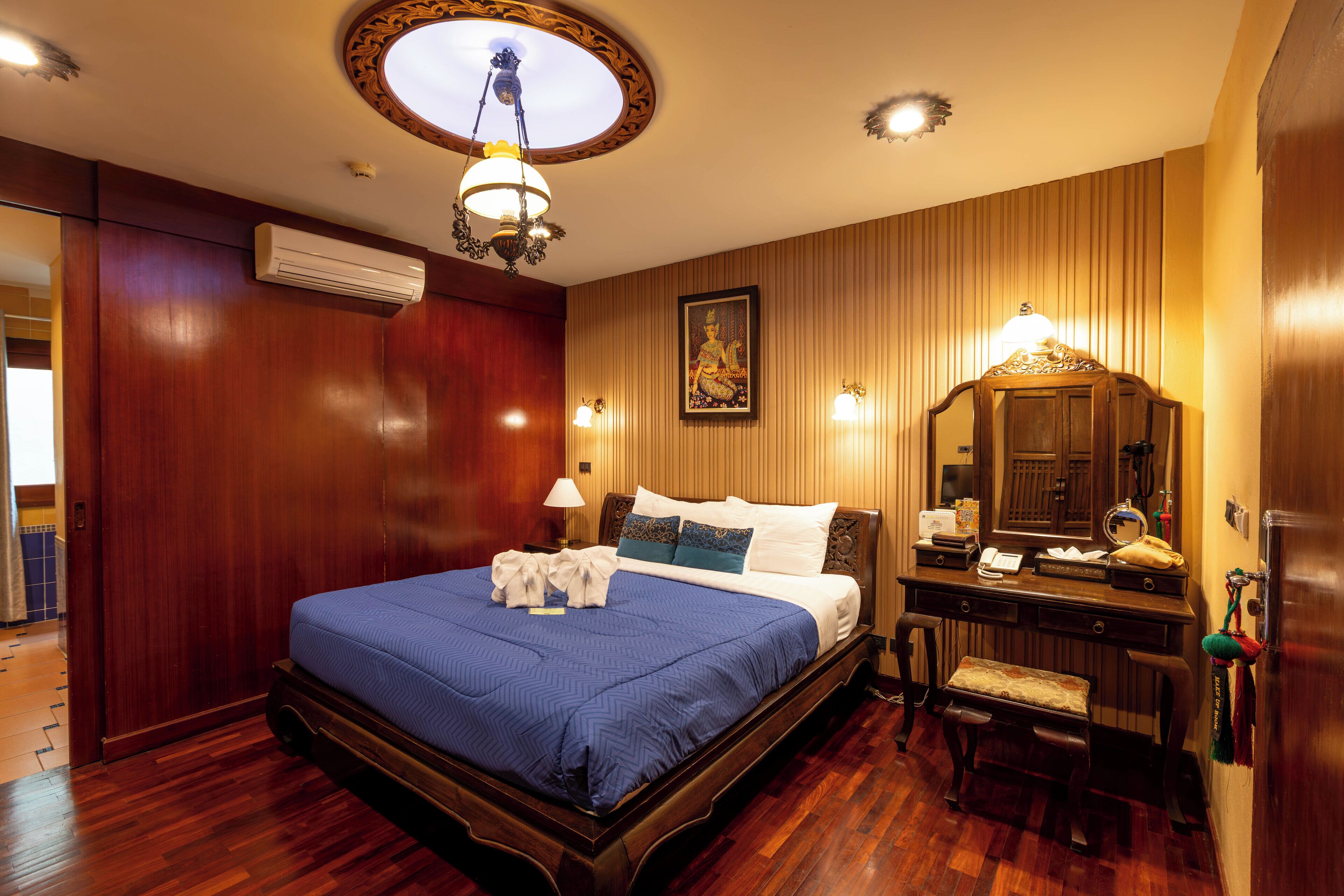 Superior Room | Minibar, in-room safe, desk, free WiFi