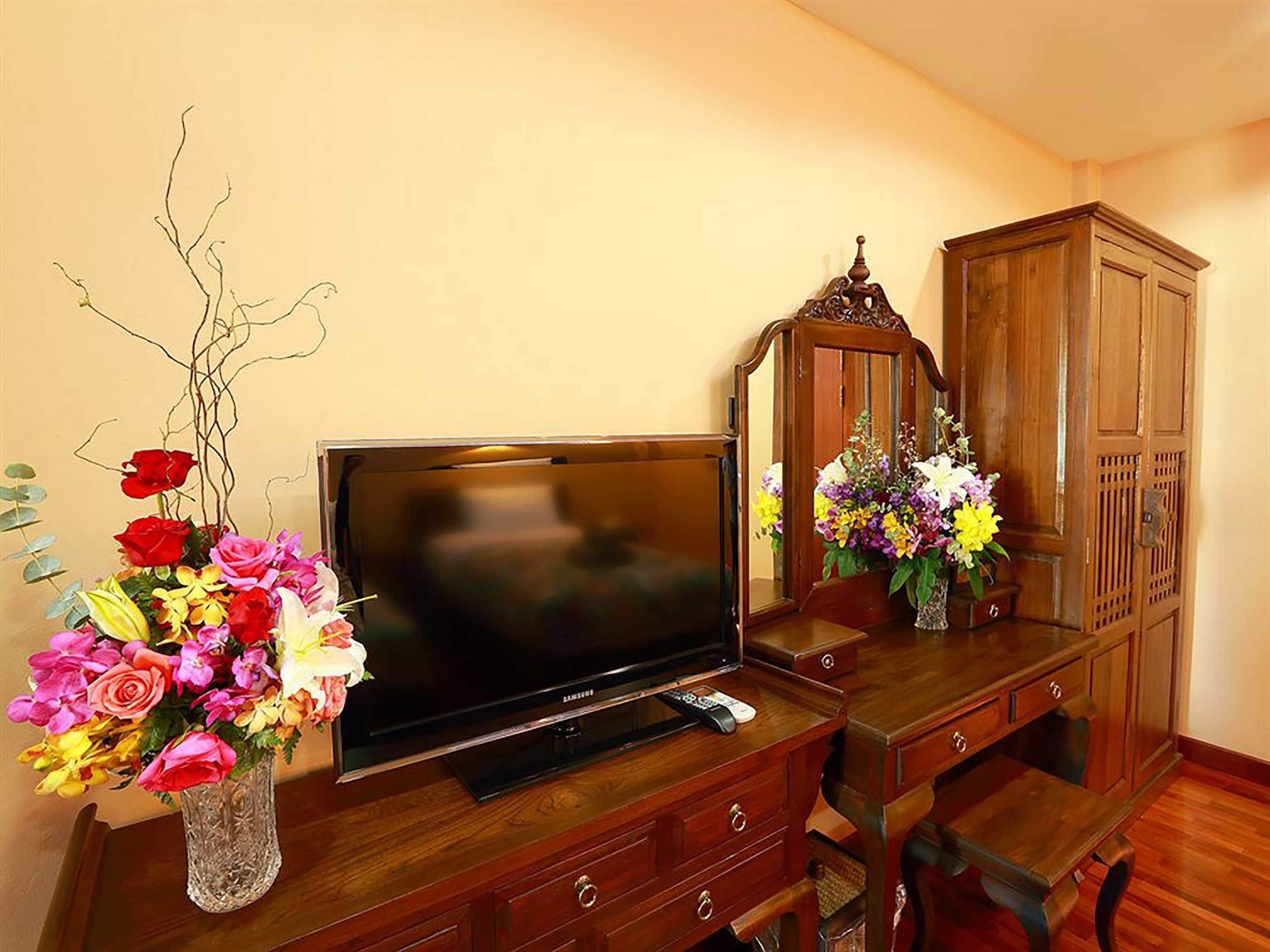 1 bedroom, minibar, in-room safe, desk