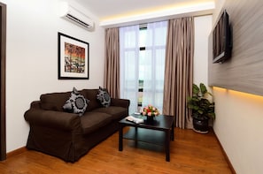 Family Suite | Living room