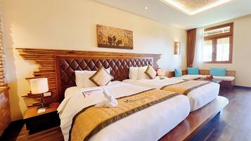 1 bedroom, premium bedding, down comforters, minibar