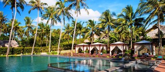 Aroma Beach Resort & Spa