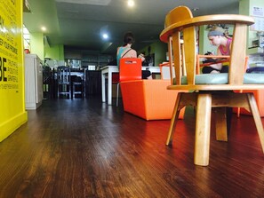 Dining - Dozy Lamoon House (Chiang Mai)