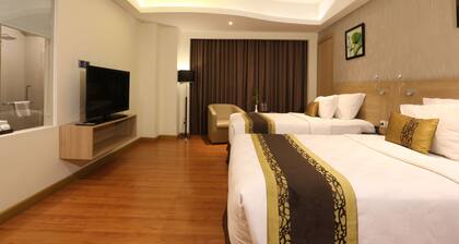 Golden Tulip Galaxy Hotel