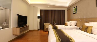 Golden Tulip Galaxy Hotel