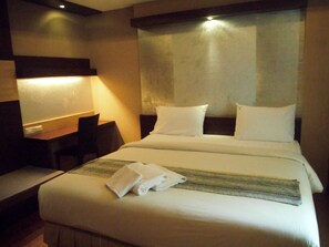 In-room safe, free WiFi - Baan Chalelarn Hotel (Hua Hin)