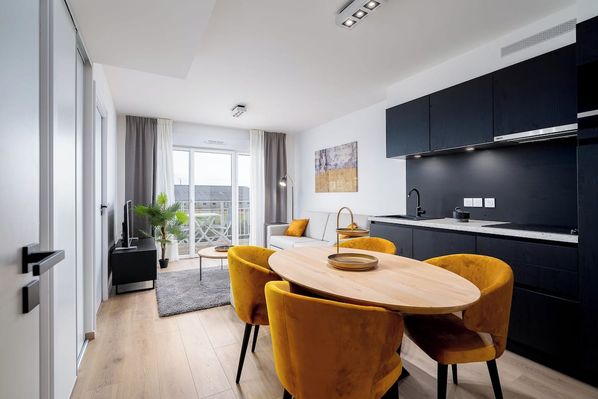 Deluxe Apartment, 1 Bedroom, Terrace | Living area | Flat-screen TV