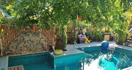 De Wiang Kum Kam