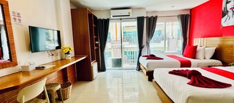 PJ Patong Resortel