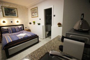Superior Double Room | Pillow-top beds, minibar, individually decorated, individually furnished