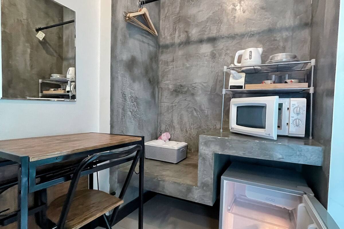 minibar, in-room safe, desk, soundproofing