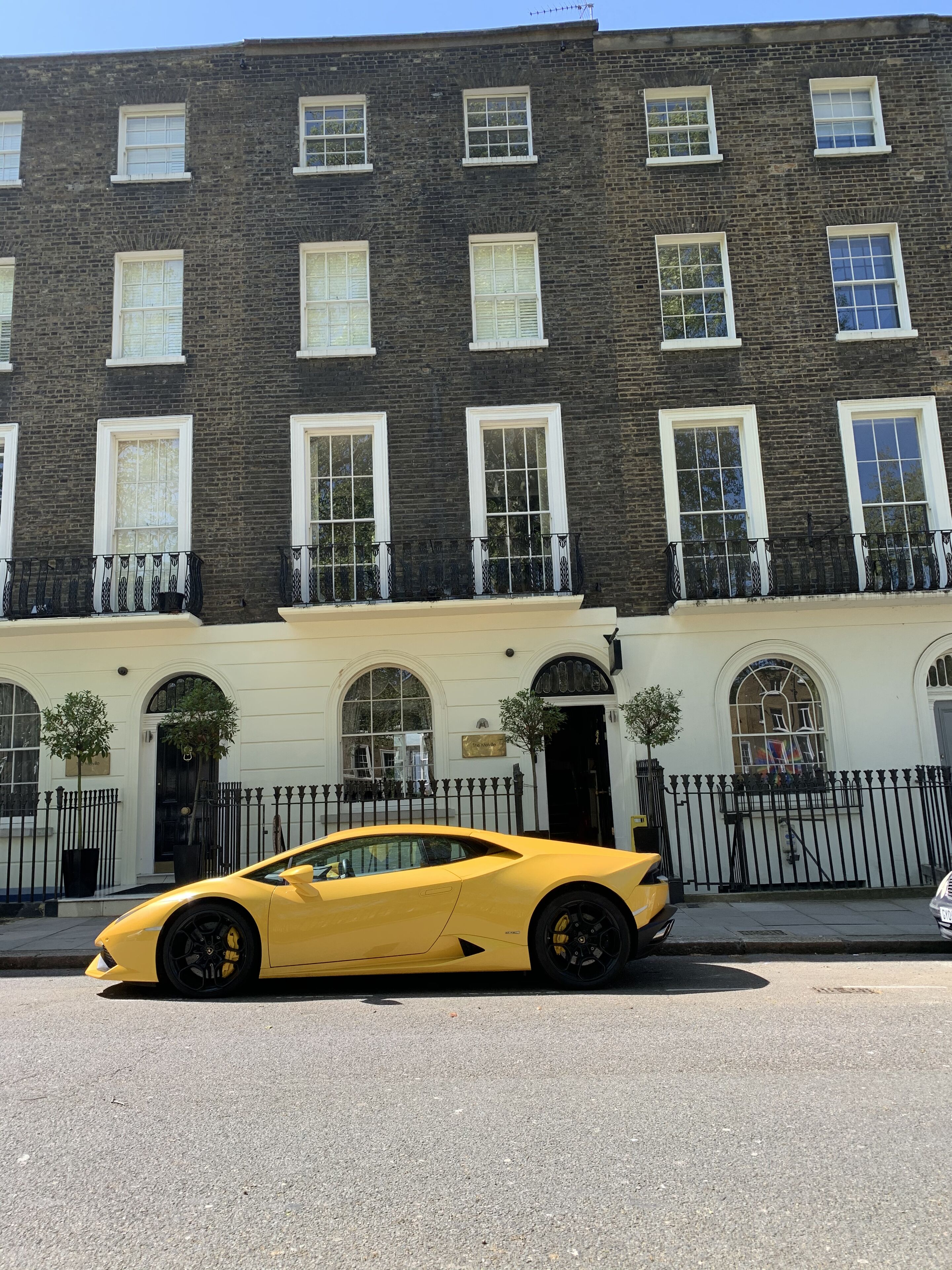 Photo - The Melville Hotel by Rokxy - Kings Cross