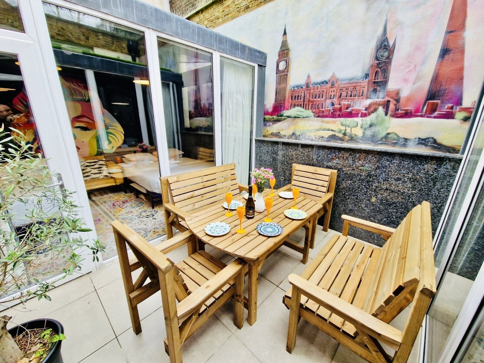 Studio Supérieur, salle de bains attenante, vue cour intérieure | Terrasse/Patio