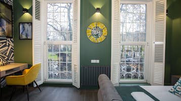 Penthouse, salle de bains attenante, vue jardin (The Roxky)